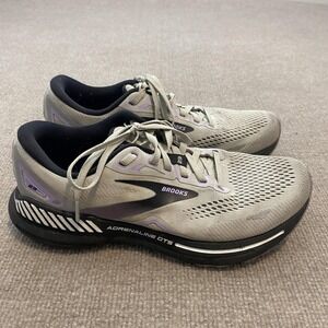 Brooks Adrenaline GTS 23 Running Shoes Womens Size 9 Gray Cushioned 1203811B039